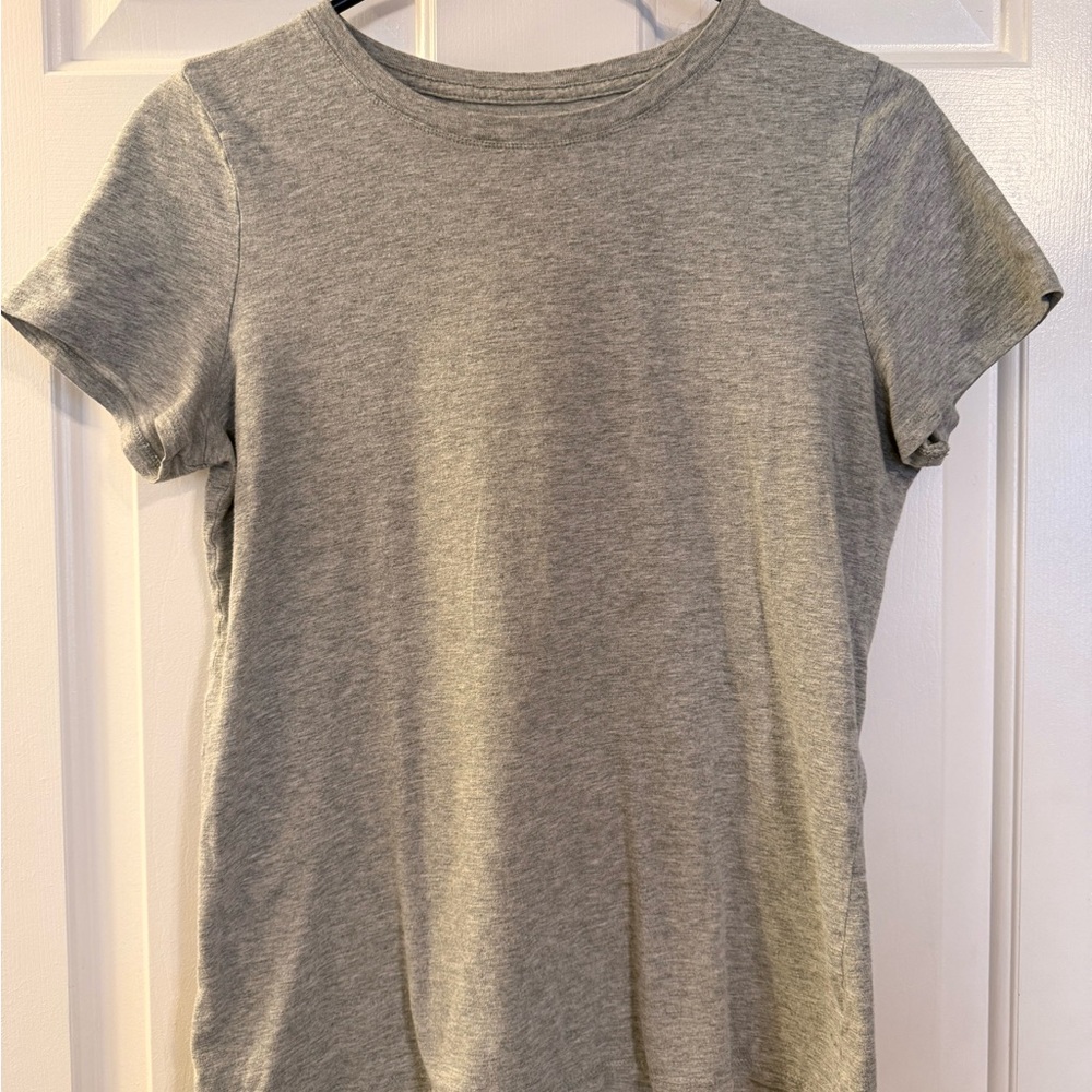 GAP Heather Gray Short Sleeve Tee